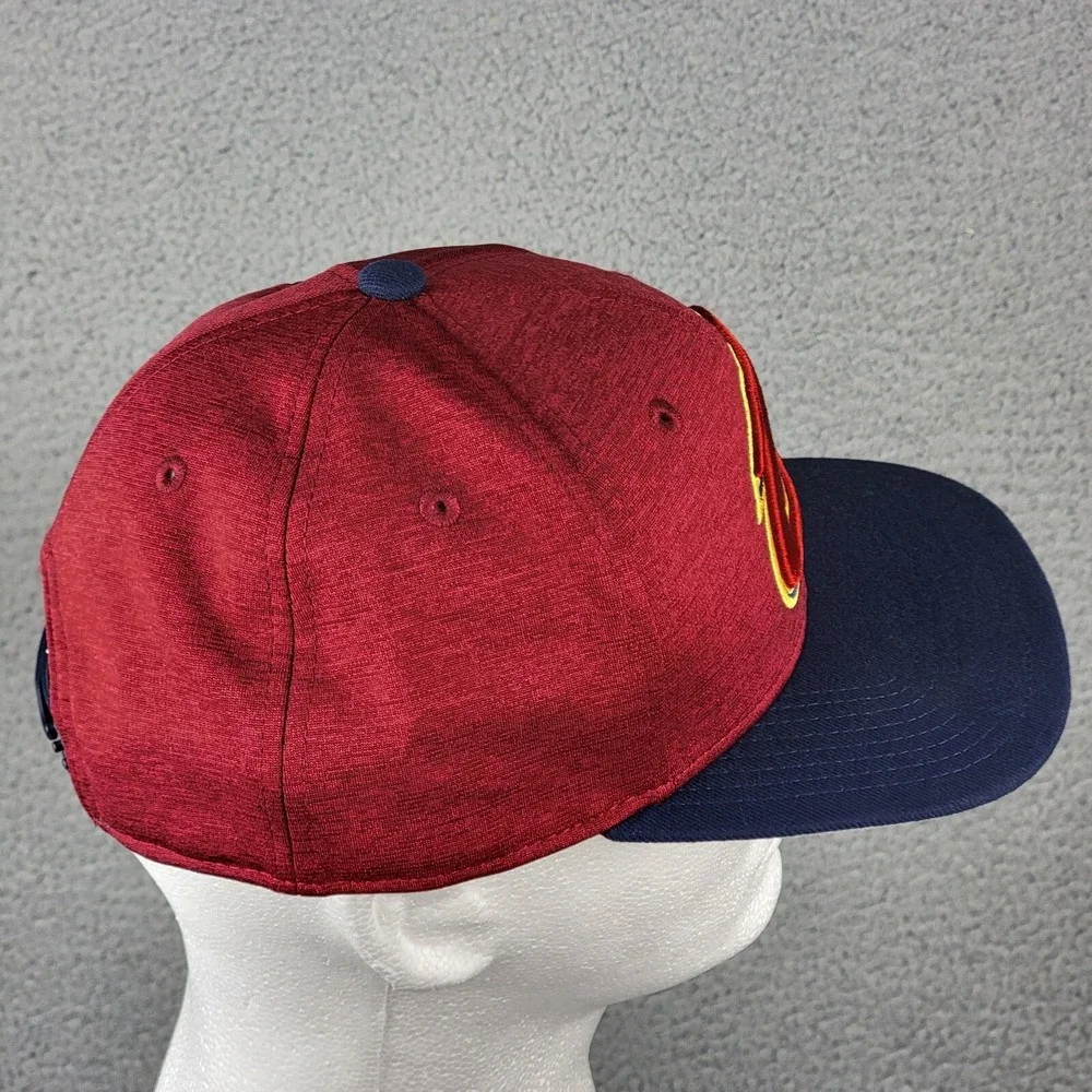 New Era Hat Men OSFA Red Cleveland Cavaliers Cavs 9Fifty Snapback NBA Cap